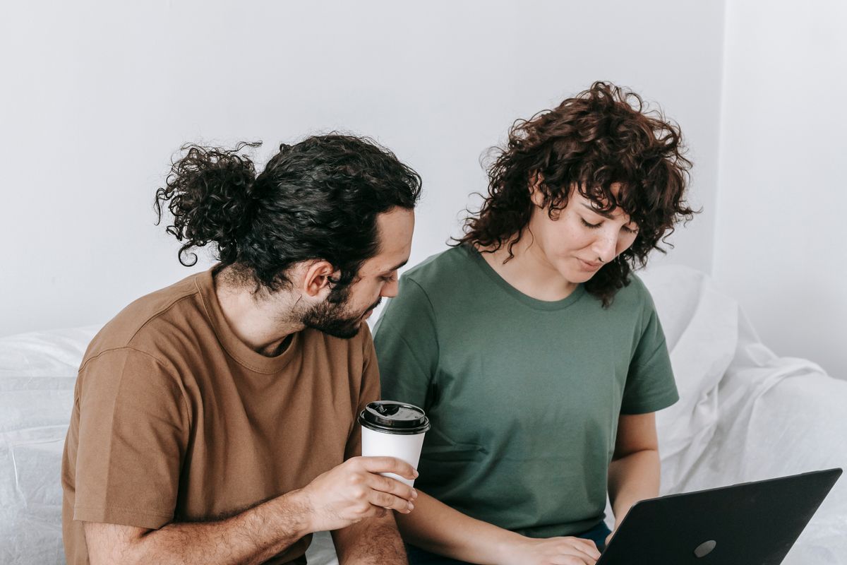 Colleagues working online together